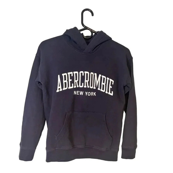 Abercrombie kids  relaxed fit size 11/12 - Picture 1 of 3